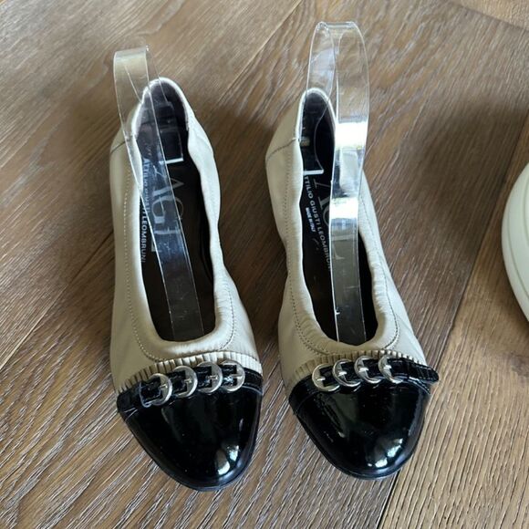 AGL Attilio Giusti Leombruni Cap Toe Ballet Slipper in Nero Beige/Coal - Picture 3 of 10